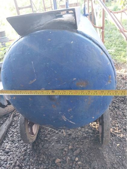 ถังลม ขนาดปนะมาณ 500 ลิตร  รูปที่ 6