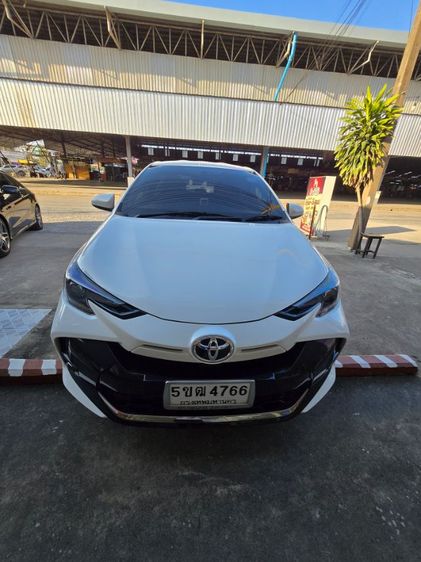 Toyota Yaris 2023 1.2 Smart Sedan เบนซิน ไม่ติดแก๊ส เกียร์อัตโนมัติ ขาว รูปที่ 4