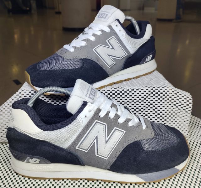 ขาว ผ้าใบ รองเท้าผ้าใบ UK 9 | EU 43 1/3 | US 9.5 รองเท้า💥New Balance 574 💥ของแท้‼️พื้นนิ่ม เบา สวยๆ สภาพดี💥ไซร์ 43