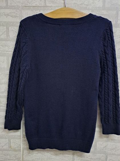 เสื้อสเวตเตอร์ถักแบบเคเบิลสีน้ำเงินกรม แบรนด์ H and M รูปที่ 2