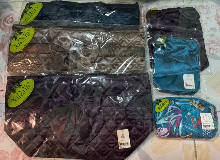 ➗➰ คิดราคาคนละครึ่ง👜 กระเป๋า Naraya แท้ จำนวน 5 ใบ ของใหม่ รูปที่ 2