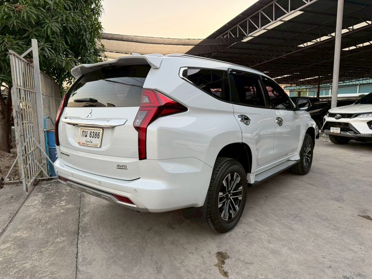 Mitsubishi Pajero Sport 2019 2.4 GT Premium 4WD Utility-car ดีเซล ไม่ติดแก๊ส เกียร์อัตโนมัติ ขาว รูปที่ 4