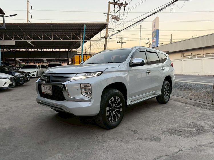 Mitsubishi Pajero Sport 2019 2.4 GT Premium 4WD Utility-car ดีเซล ไม่ติดแก๊ส เกียร์อัตโนมัติ ขาว รูปที่ 2