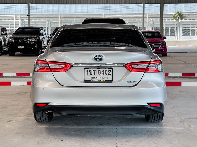 Toyota Camry 2020 2.5 HV Sedan ไฮบริด ไม่ติดแก๊ส เกียร์อัตโนมัติ บรอนซ์เงิน รูปที่ 4