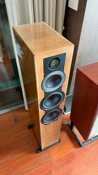 ลำโพง Hi-End ELAC FS409 สีวอลนัท