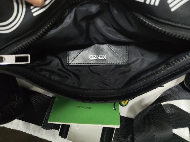 ชาย ดำ ลินิน อื่นๆ Kenzo แท้ กระเป๋าคาดเอว  ใหม่มาก