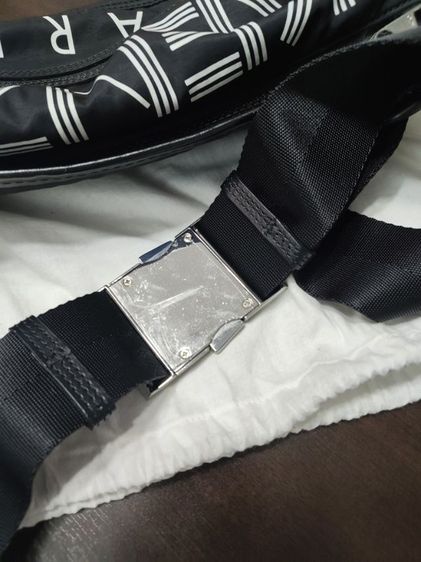 Kenzo แท้ กระเป๋าคาดเอว  ใหม่มาก รูปที่ 6