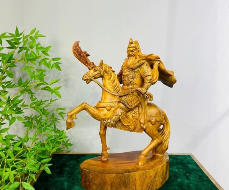 ✨เทพเจ้ากวนอูปางปราบมารไม้หอมการบูร ขี้ม้า