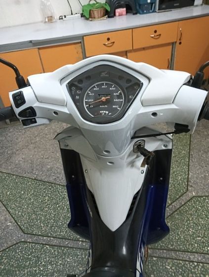 รุ่นท็อปเครื่องดีสีสวย รูปที่ 14