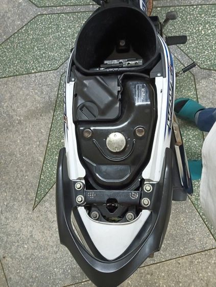 รุ่นท็อปเครื่องดีสีสวย รูปที่ 16