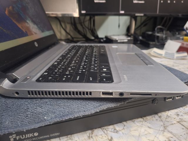 ขายโน๊ตบุ๊คHP I5เจน6มีการ์ดจอแยก แรม8 SSD256gbของอยู่ปิ่นเกล้าเรียกลาล๊าหรือแก๊ปลด3200หรือมารับเอง รูปที่ 6