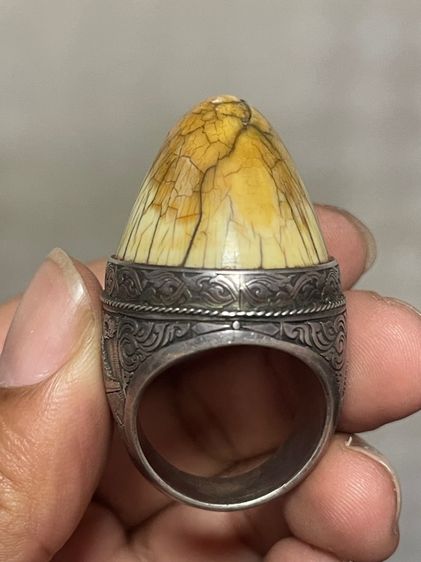 แหวนสะสมเก่าสวย รูปที่ 5