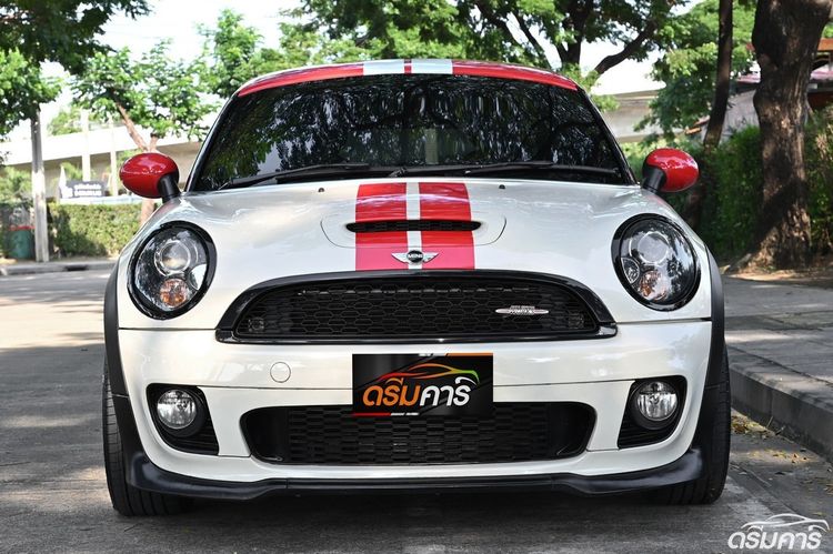 Mini JOHN COOPER WORK 2012 1.6 John Cooper Works Sedan เบนซิน ไม่ติดแก๊ส เกียร์อัตโนมัติ ขาว รูปที่ 2