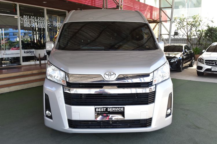 Toyota Commuter 2023 2.8 Van ดีเซล ไม่ติดแก๊ส เกียร์อัตโนมัติ เทา รูปที่ 2