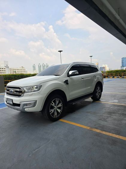 Ford Everest 2016 3.2 Titanium Plus 4WD Utility-car ดีเซล ไม่ติดแก๊ส เกียร์อัตโนมัติ ขาว รูปที่ 2