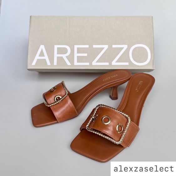 รองเท้า Quinn