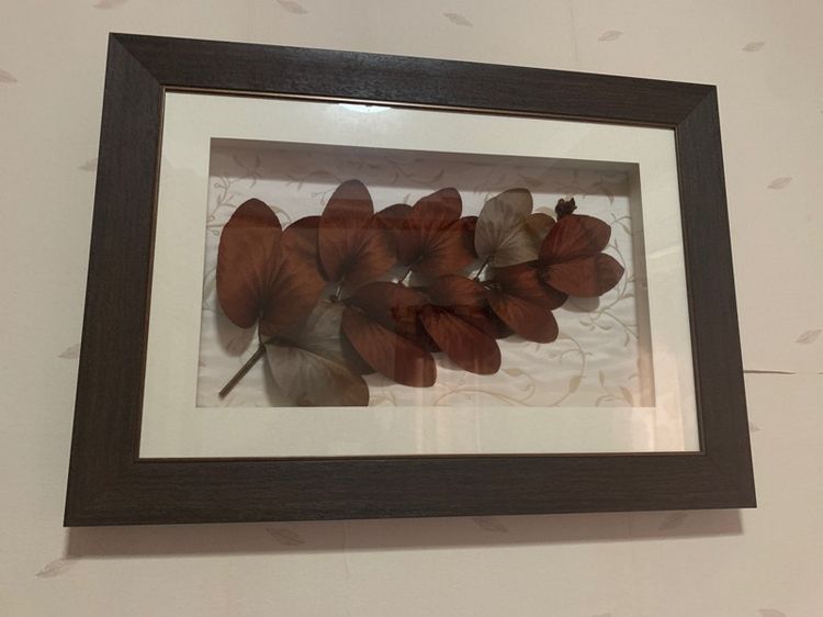 ของตกแต่งบ้านอื่นๆ กรอบรูปใบไม้มงคล