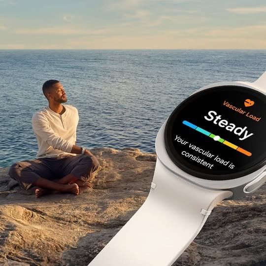 Samsung Galaxy Watch 8 40mm สี Silver ตัวช่วยบอกสัญญาณก่อนร่างรวน สภาพนางฟ้า ครบยกกล่อง แถมสายสวยๆ