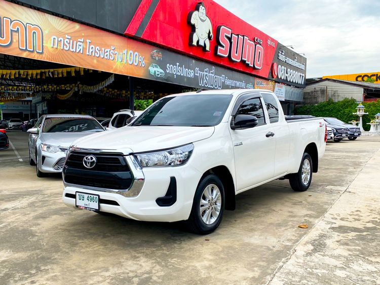 Toyota Hilux Revo 2022 2.4 Entry Pickup ดีเซล ไม่ติดแก๊ส เกียร์ธรรมดา ขาว