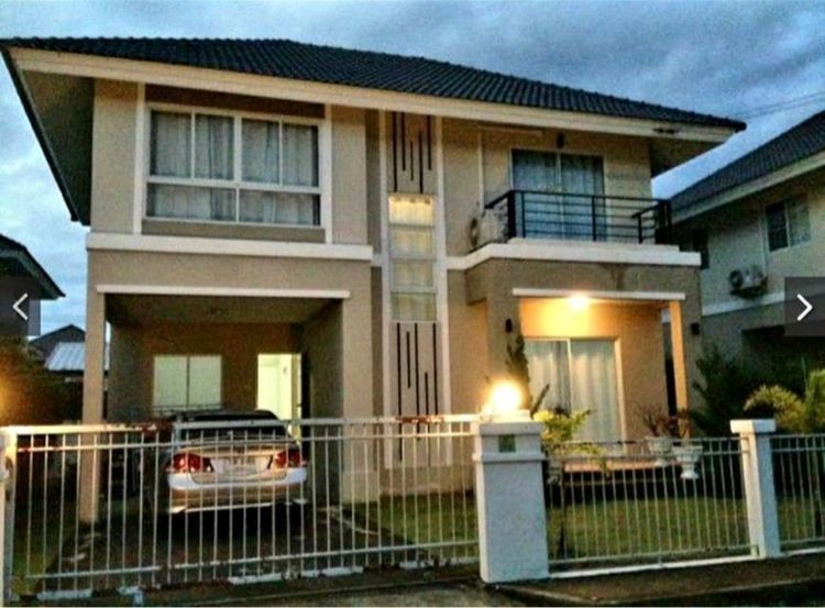 บ้านเดี่ยว 4 ห้องนอน 4 ห้องน้ำ