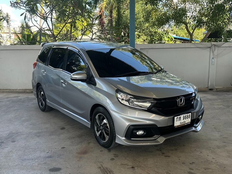 Honda Mobilio 2017 1.5 RS Utility-car เบนซิน ไม่ติดแก๊ส เกียร์อัตโนมัติ บรอนซ์เงิน รูปที่ 2