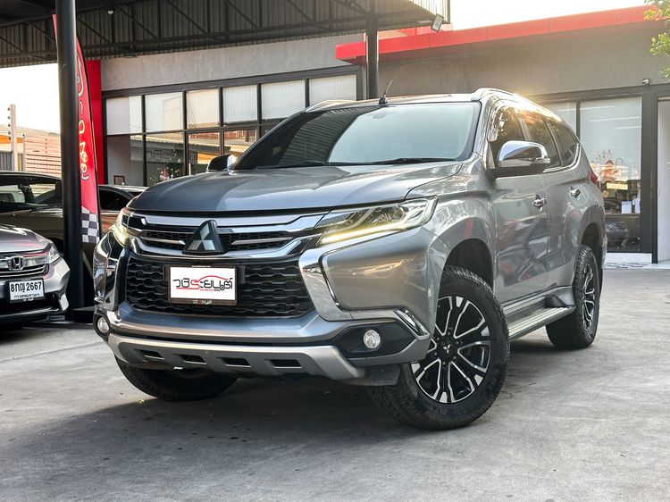 รถ Mitsubishi Pajero Sport 2.4 GT สี เทา