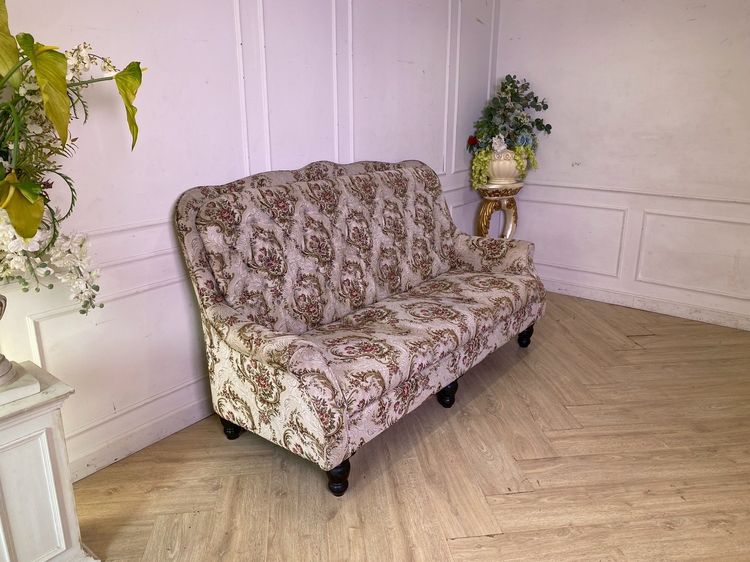 ชุดโซฟาหลุยส์ 3+1+1 ที่นั่ง เบาะผ้า ดึงกระดุม สีครีม รูปที่ 4