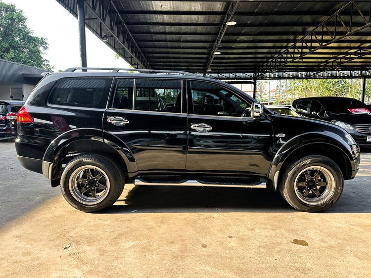 Mitsubishi Pajero Sport 2013 2.5 GT 4WD Utility-car ดีเซล เกียร์อัตโนมัติ ดำ รูปที่ 4