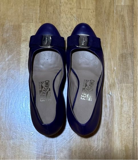 รองเท้าส้นสูง Salvatore Ferragamo  รูปที่ 2
