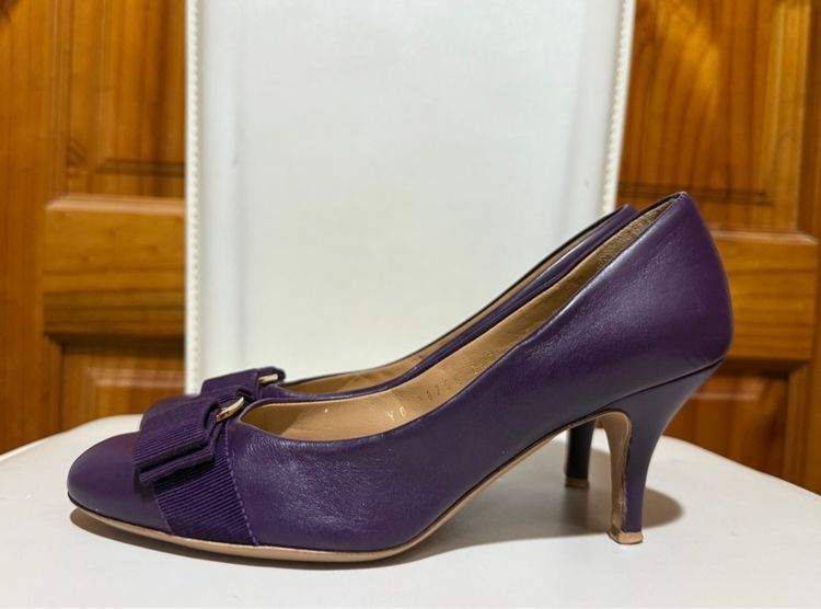 รองเท้าส้นสูง Salvatore Ferragamo  รูปที่ 3