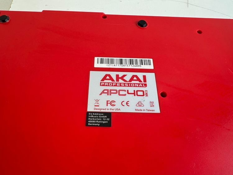 มิดี้คอนโทรลเลอร์ แบรนด์ AKAI รุ่น APC 40 MK II  รูปที่ 10
