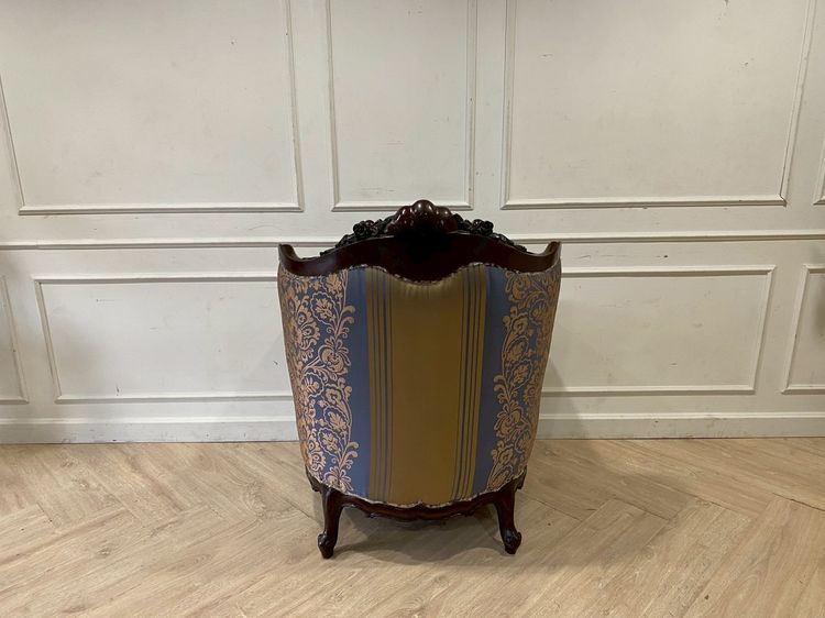 ชุดโซฟาหลุยส์ไม้ เบาะผ้า สีทอง รูปที่ 8