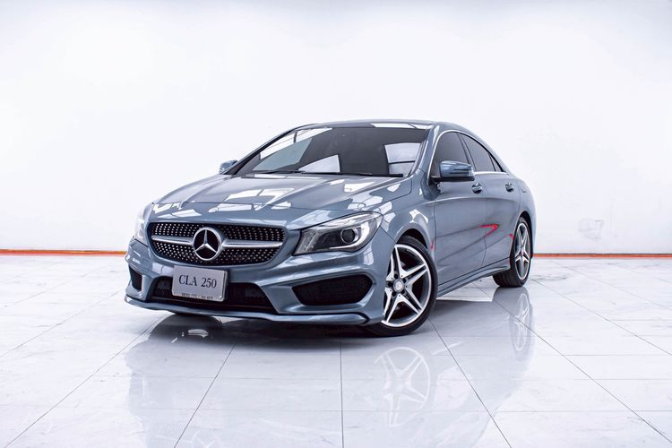 รถ Mercedes-Benz CLA-Class CLA250 AMG สี น้ำเงิน