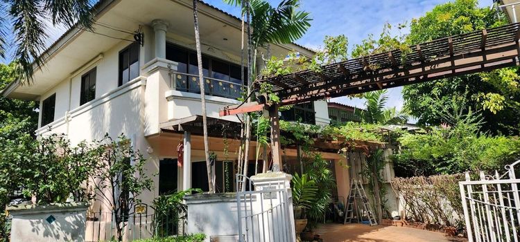 มีบางส่วน  ขายบ้านเดี่ยว 2 ชั้น ม.ศุภาลัยออร์คิดปาร์ค 2 ซ.บางแวก 81 หันหน้าทิศใต้ ใกล้ซีคอนบางแค ถูกสุดในย่านนี้