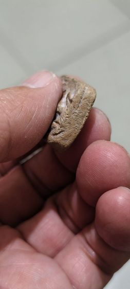 พระดินเก่าๆ รูปที่ 9