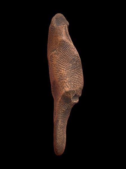 พระรอดใบโพธิ์ พระรอดมหาวัน พิมพ์ใบโพธิ์ พิเศษของพิมพ์ทรงอย่างมาก ซึ่งจะเรียกพระพิมพ์นี้ว่า พระรอดพิมพ์ใบโพธิ์ รูปที่ 4