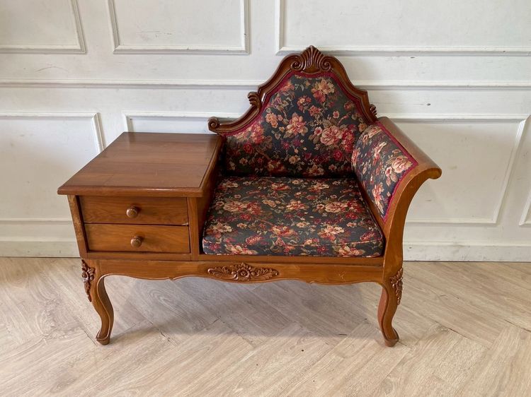 เก้าอี้นวม/เก้าอี้มีที่เท้าแขน ผ้าหุ้มเบาะ น้ำตาล เก้าอี้อาร์มแชร์ไม้สัก มีตู้ข้าง ติดกัน