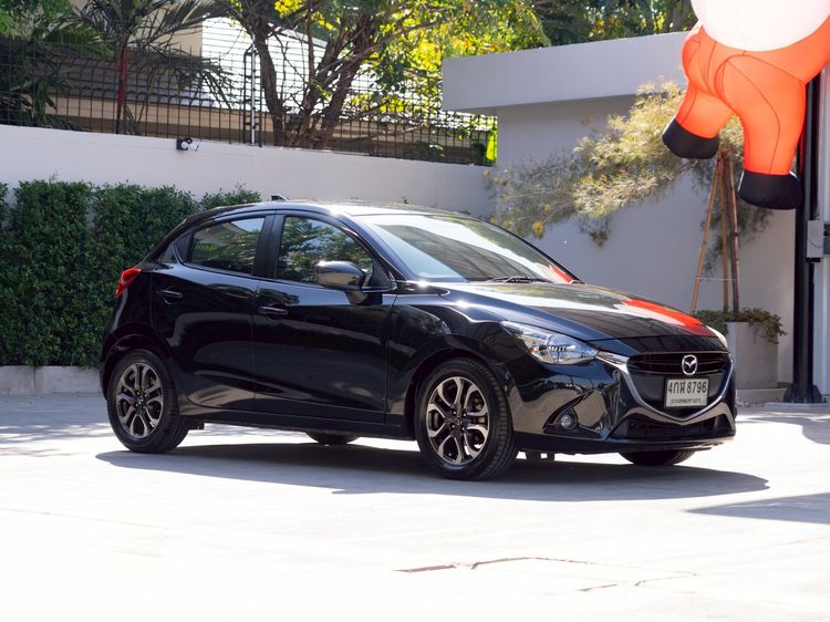 รถ Mazda Mazda 2 1.5 Skyactiv-D XDL Sedan สี ดำ