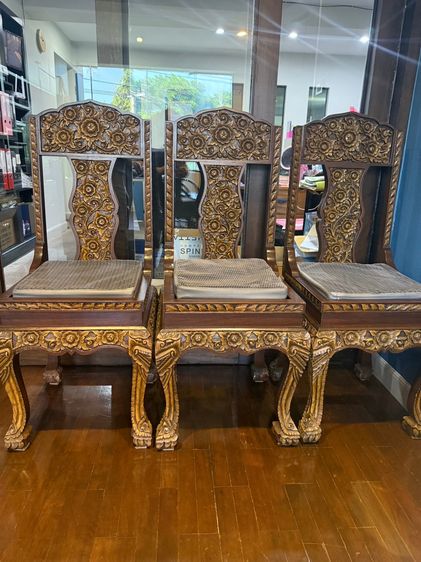 เฟอร์นิเจอร์ โต๊ะทานอาหารไม้สักแกะสลัก พร้อมเก้าอี้ 8 ตัว Dinner table set real teak wood รูปที่ 11