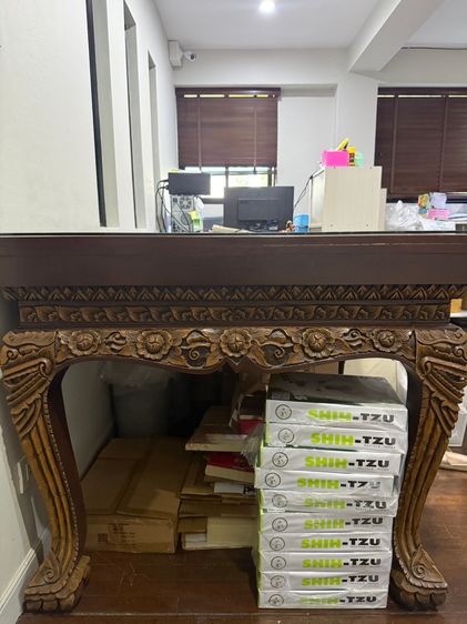 เฟอร์นิเจอร์ โต๊ะทานอาหารไม้สักแกะสลัก พร้อมเก้าอี้ 8 ตัว Dinner table set real teak wood รูปที่ 7