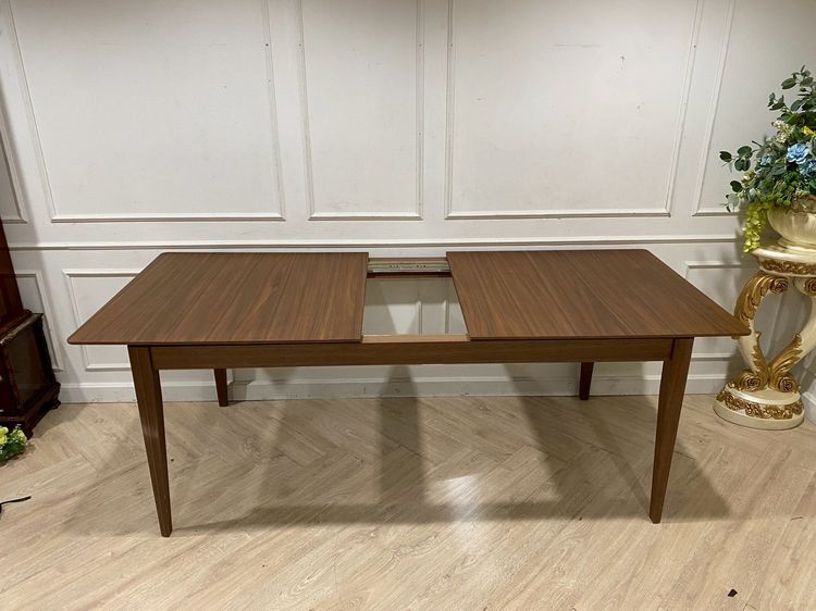 โต๊ะไม้ 6 ที่นั่ง สีน้ำตาล รูปที่ 3