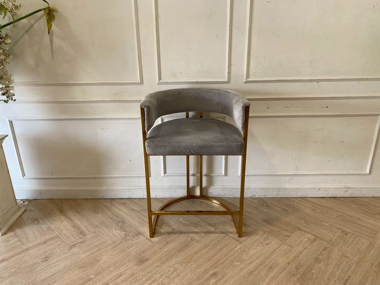 เก้าอี้บาร์สูง ผ้าหุ้มเบาะ เก้าอี้บาร์ ขาเหล็ก เบาะผ้ากำมะหยี่ สีเทา