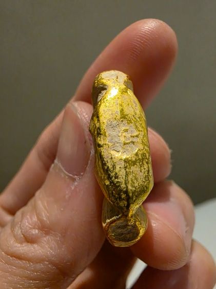 ของสะสม เก่าเก็บ สวยหายาก หนักๆ รุ่นเก่า ของที่บ้าน ขายตามสภาพ พร้อมส่งครับพี่ สวย น่าสะสมครับ เครื่องรางสีทอง รูปที่ 5