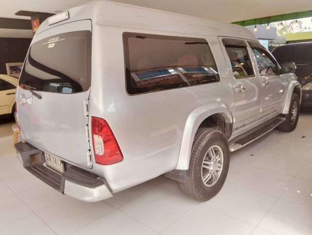 Isuzu D-MAX 2010 3.0 Hi-Lander Ddi i-TEQ Sedan ดีเซล ไม่ติดแก๊ส เกียร์ธรรมดา บรอนซ์เงิน รูปที่ 2