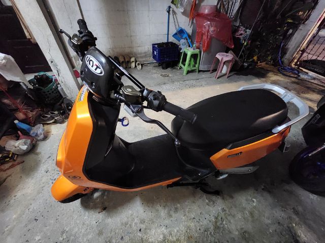 มอไซค์ไฟฟ้า Strom v4 ev