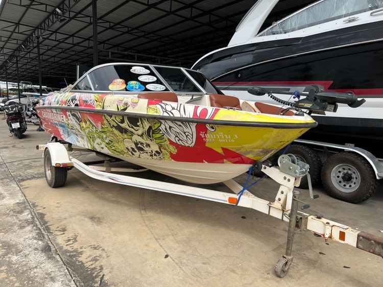 เรือสปีดโบ๊ท BAYLINER 