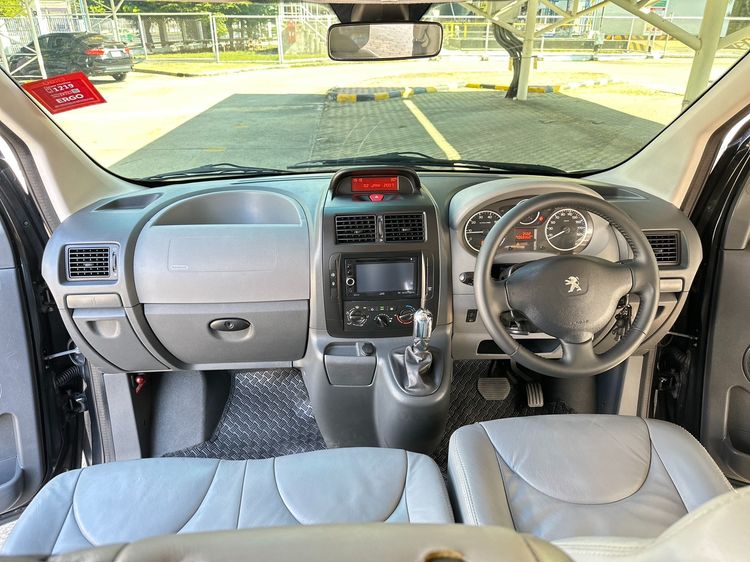 รถ Peugeot Expert 2.0 สี ดำ