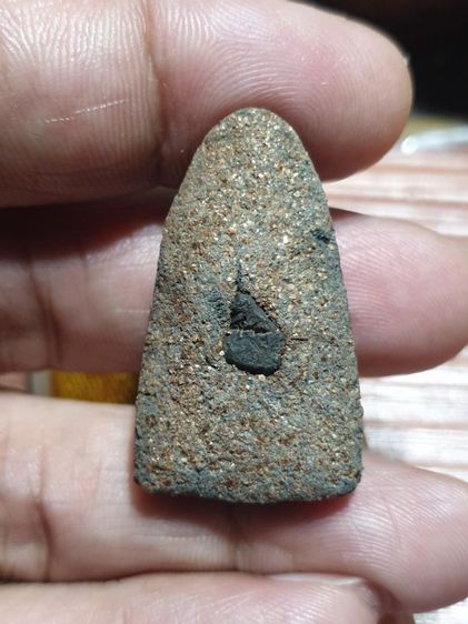 หลวงปู่ทวดวัดห้วยมงคล รุ่นปาฏิหาริย์ รุ่นลายเซ็น หลังหัวใจ ราหู รุ่นปาฏิหาริย์ พิมพ์พระรอด ซื้อแยกได้ ซื้อเหมา 4 องค์ก็ 1,000 บาท รูปที่ 5