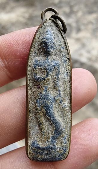 พระลีลาสองหน้าเนื้อชินเขียว รูปที่ 2