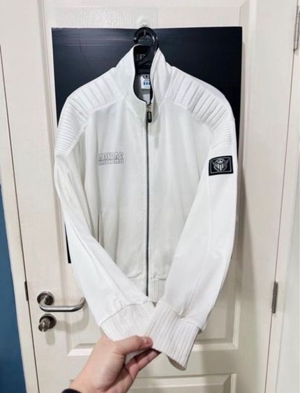 เสื้อวอร์มสีขาว แบรนด์ Addidas รูปที่ 4